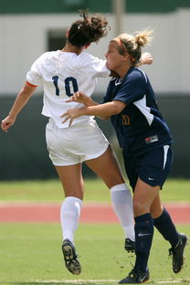 华体会体育app-中国足球赛事节奏与观赏性提升路径探索，中国足球比赛规则介绍